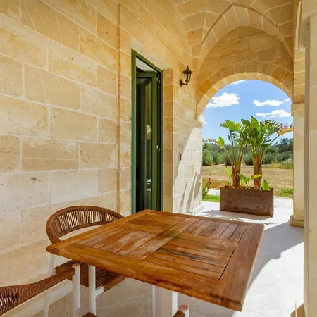 Tenuta Dorolivo Agri Relais בית חווה